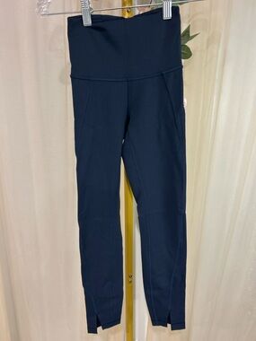 Lululemon High Rise Leggings Size 0 Navy Blue Sculpting Gym